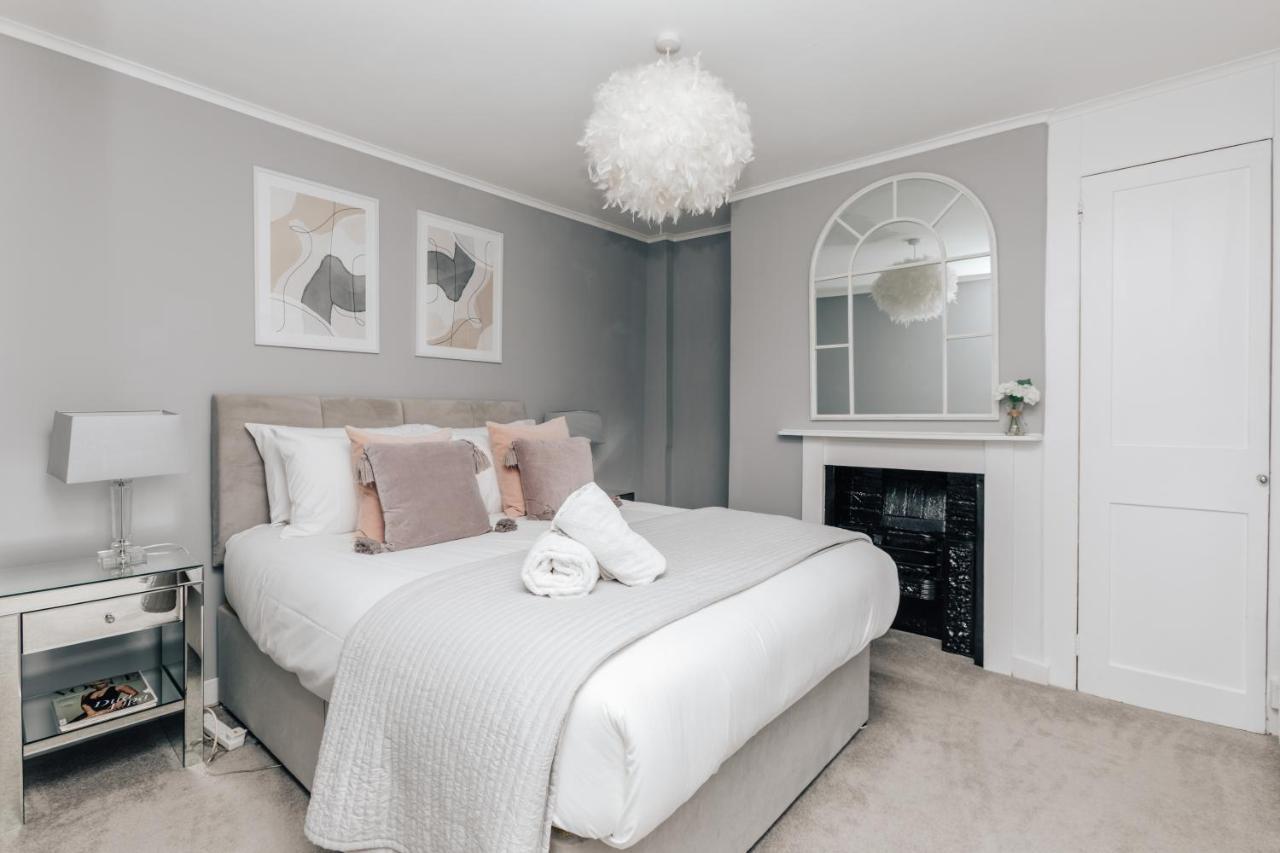 The Mulberry Villa Henley-on-Thames Ngoại thất bức ảnh