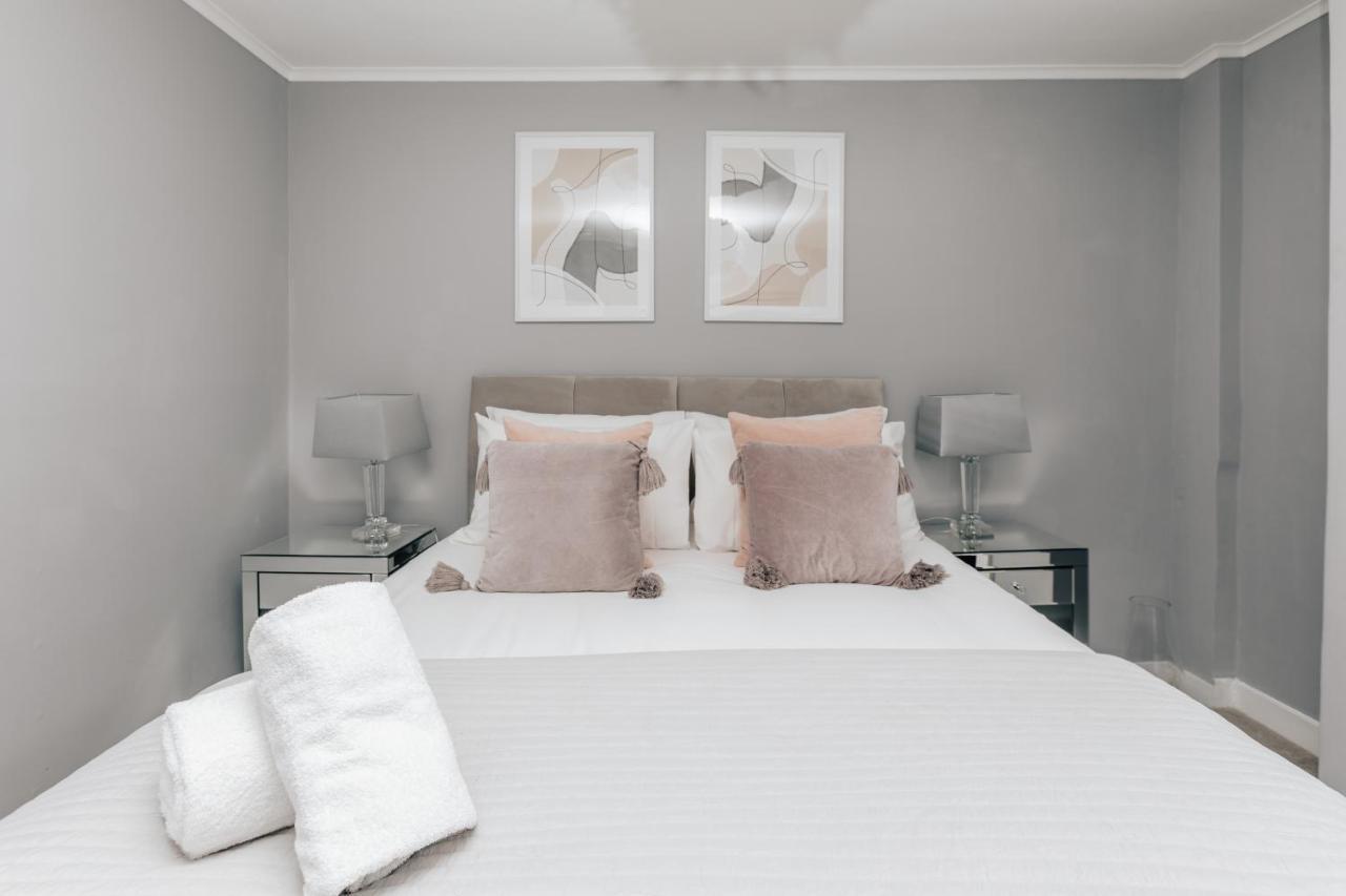The Mulberry Villa Henley-on-Thames Ngoại thất bức ảnh